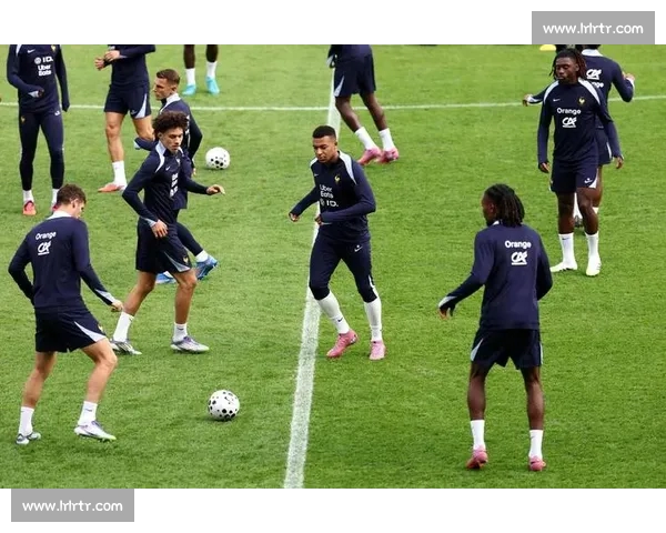 世界杯赛场黑马崛起改写历史弱旅逆袭创造足球奇迹传奇之路热血荣光